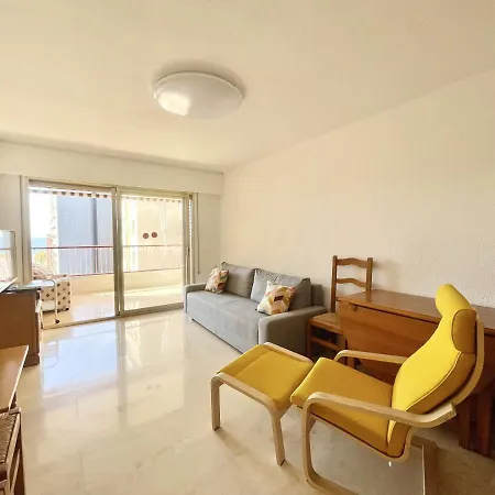 Principado Wifi, Airco, And Garden Benidorm