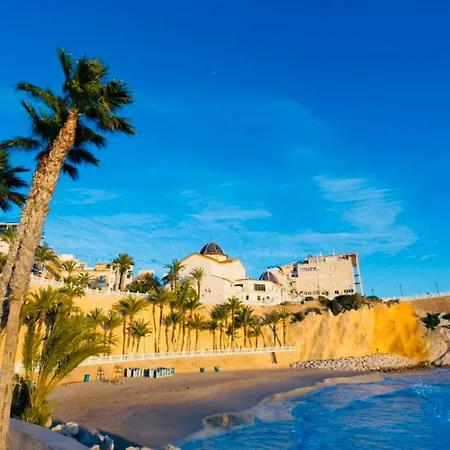 Centrico Piso Alameda. Levante Beach. Free Parking Apartment
