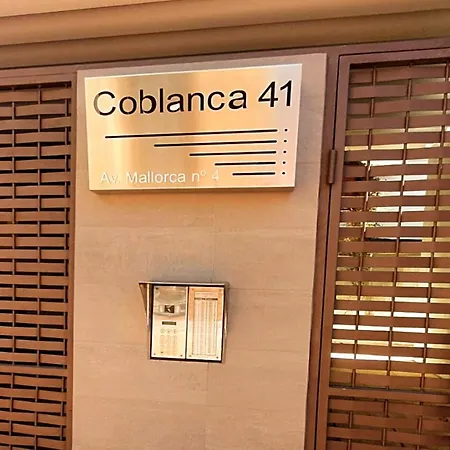- Two Bedrooms Area Levante Apartment *