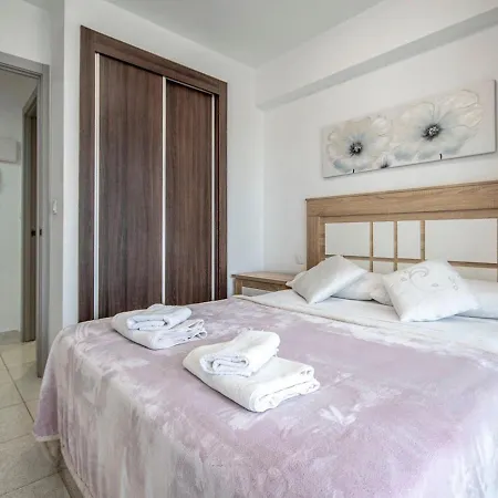 Apartamento Piso Con Vista En Torre Domo 16 Playa Levante