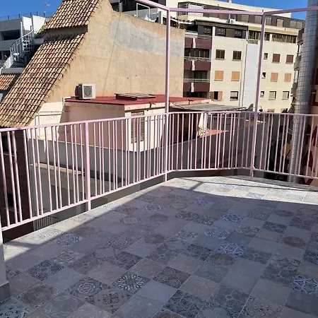 Chloe37 Apartamento Benidorm