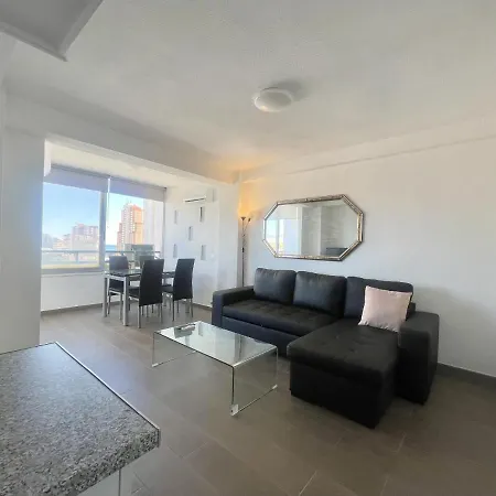 Pintor Solana Poniente Apartment *