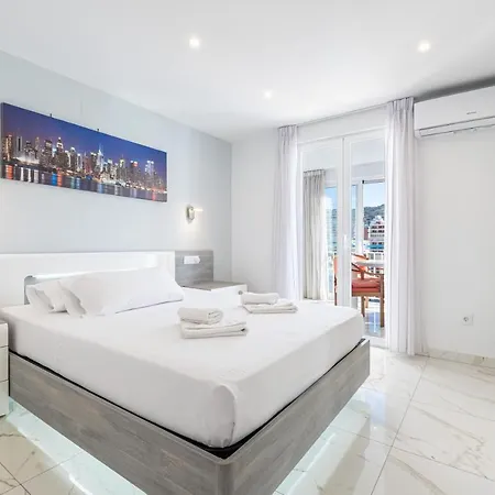 Apartment Copacabana 10-b Levante