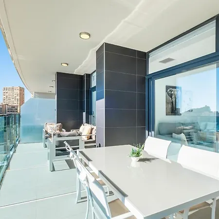 Sunset Drive 4-8 Poniente Beach * Benidorm