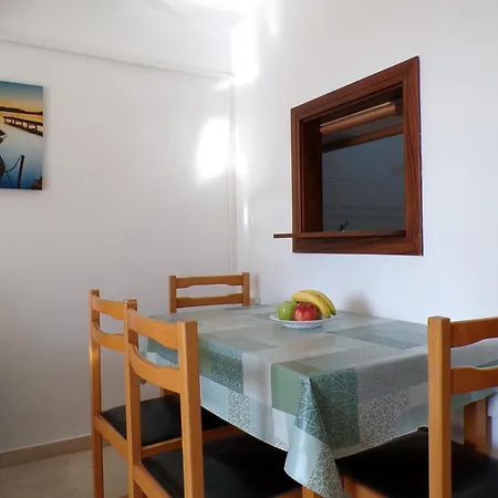 Apartment Apartamentos Gemelos 2 Y 4 By Gestaltur *