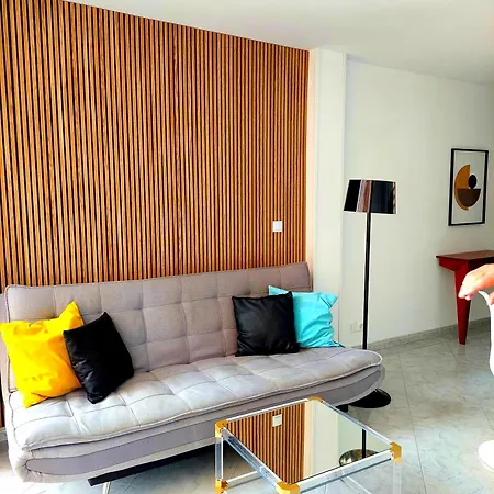 Apartment 48