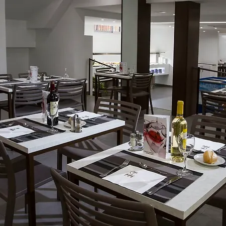 Montesol Hotel 3*