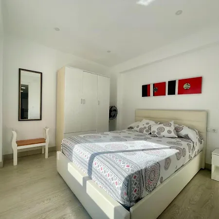 Apartment Beautiful Center *