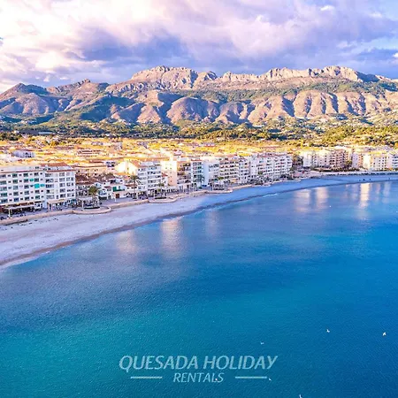 100mts To Beach, Luxury Encanto Apartment
