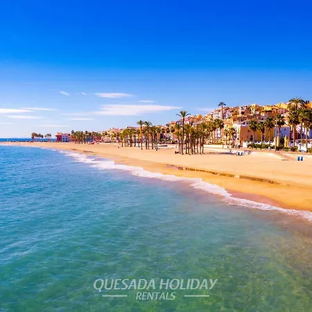 100mts To Beach, Luxury Encanto Apartment *