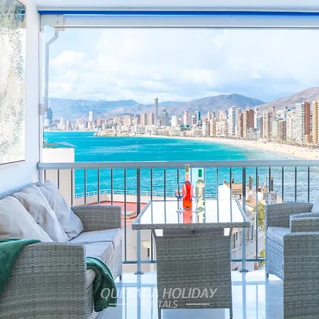 100mts To Beach, Luxury Encanto Apartment *
