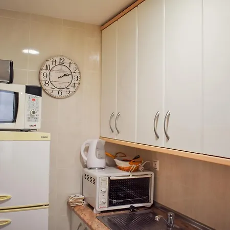 Cozy Tourist Bungalow