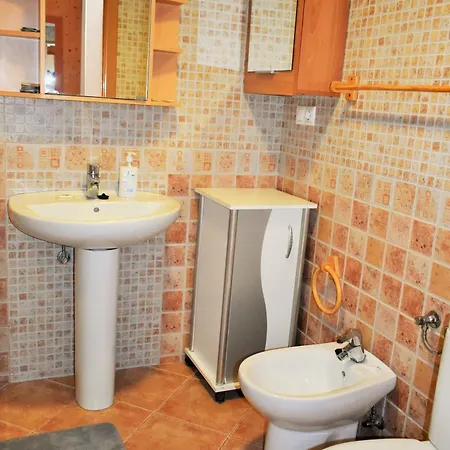 Apartment Cozy Tourist Bungalow