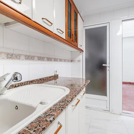 Emalco 1-9 Levante Beach-old Town Apartment