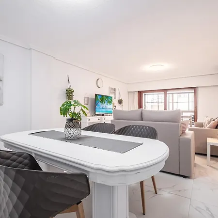 Emalco 1-9 Levante Beach-old Town Apartment