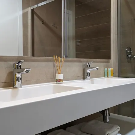 Sunset Waves Luxury Apartment *