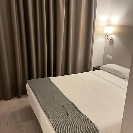 Boutique Centro Bbb Auto Check In Hotel