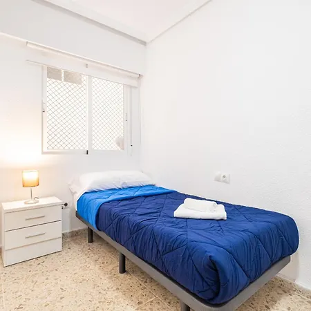 Emalco 1-9 Levante Beach-old Town *