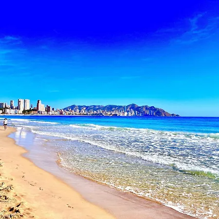 Rouna Ii By Gloove * Benidorm
