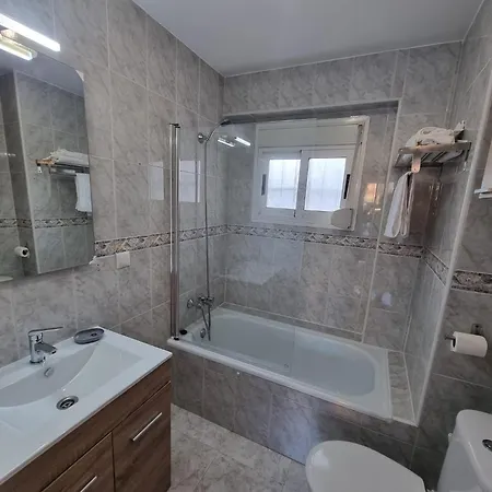 Versalles Pool Levante Apartment Benidorm