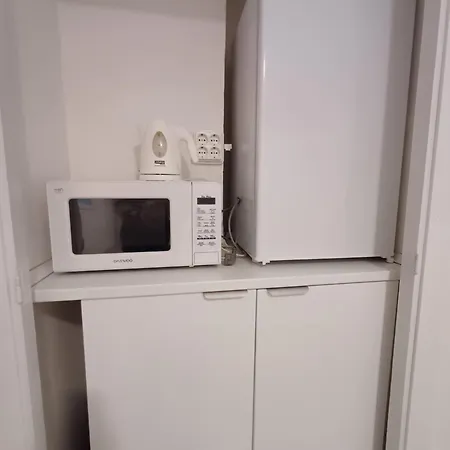 Estudio Sin Cocina En *