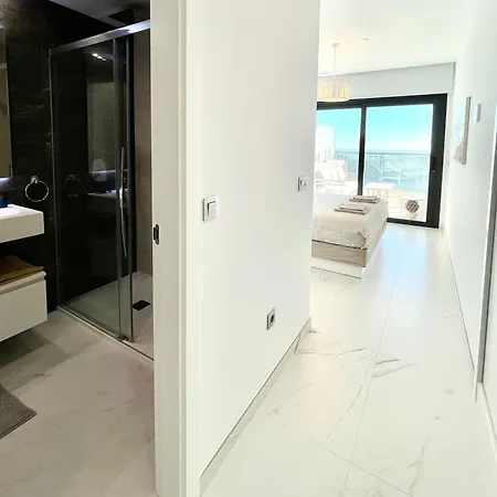 Luxury Sunset Cliffs Apartment Benidorm