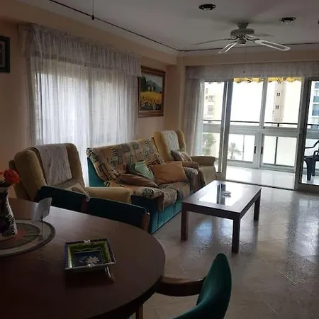 Levante Front Al Mar, Inmejorable Ubicacion Apartment