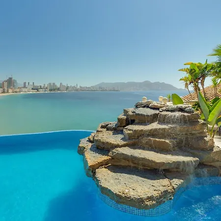Julieta Y Romeo By Bookirentals Benidorm