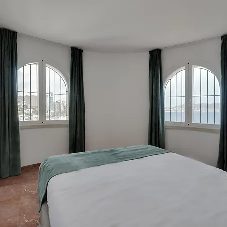 Julieta Y Romeo By Bookirentals Villa Benidorm