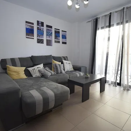Edimar 9 - Arena Apartment *