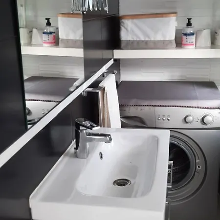 Apartment Happy Loix Wifi Aa Garage Gratuito