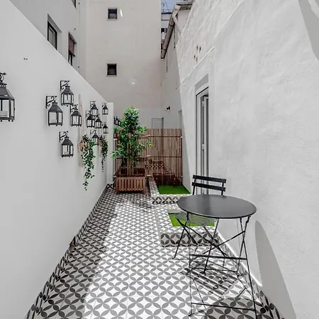 Pino Apartment *