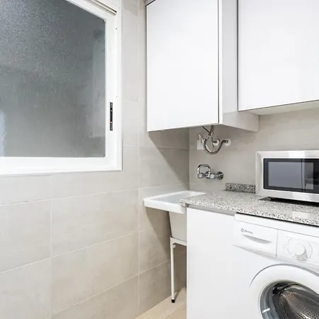 Santa Margarita Deluxe 14-d Levante Apartment *