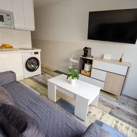 Apartment Aurea 5-b Centro Levante