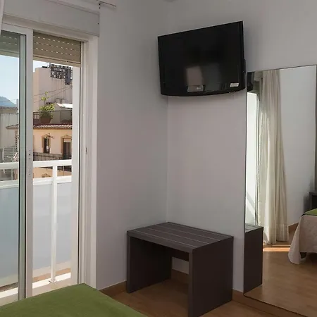 Clopy Rocamar Szálloda Benidorm