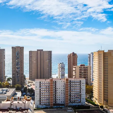 Acuarium 3-19-e Levante Apartment