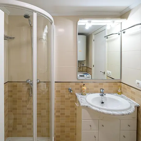 Avenida Madrid Apartment