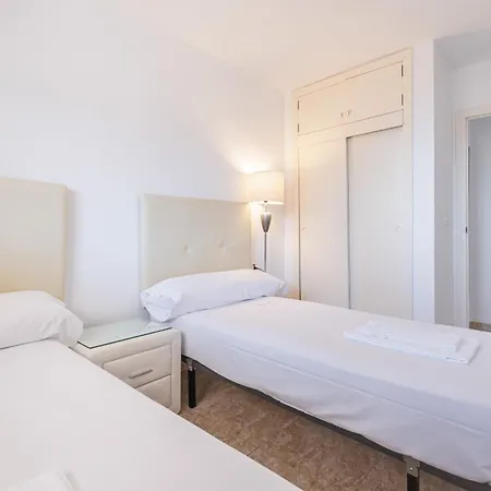 Europa Center 12-b Levante * Benidorm