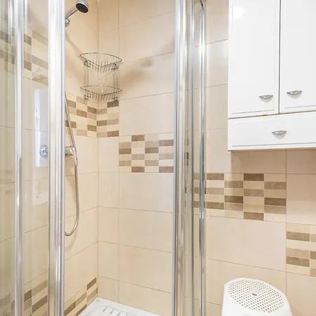 Europa Center 12-b Levante Apartment *
