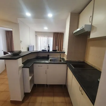 New One Bedroom In Apartment