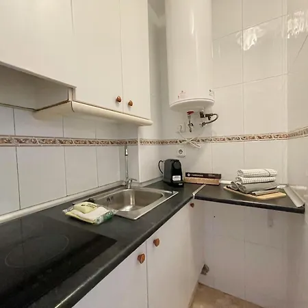 Los Caballos Levante Beach Apartment *