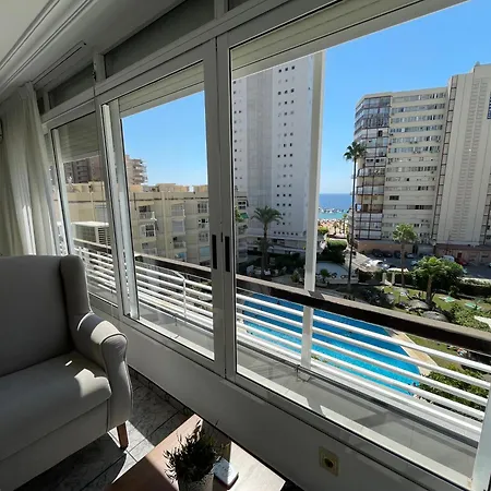 A Un Minuto De La Playa De Levante Apartment