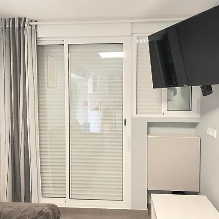 New Square Apartment *