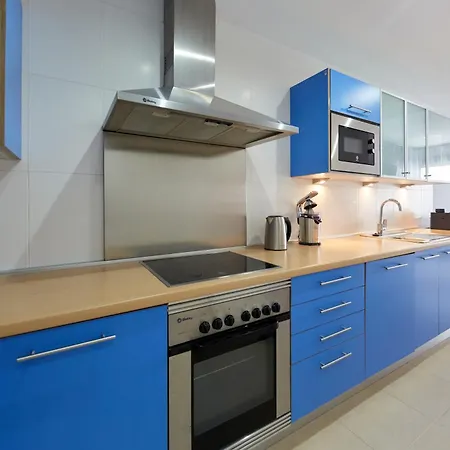 Appartement Luxury, Newly Renovated 1-bedroom By The Beach