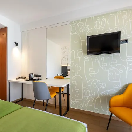Climia Plaza Hotel
