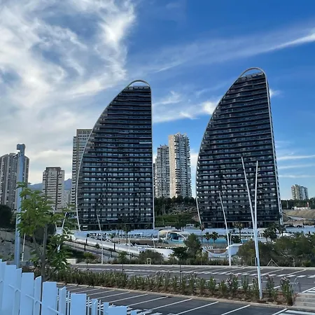 Sunset Waves Poniente Apartamento