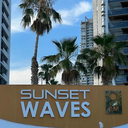 Sunset Waves Poniente Apartment