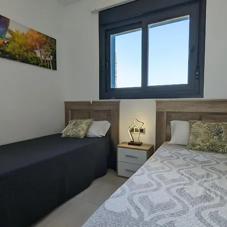 Sunset Waves Sea View Apartment *