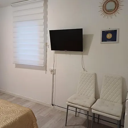 Estudio Sin Cocina En Apartment