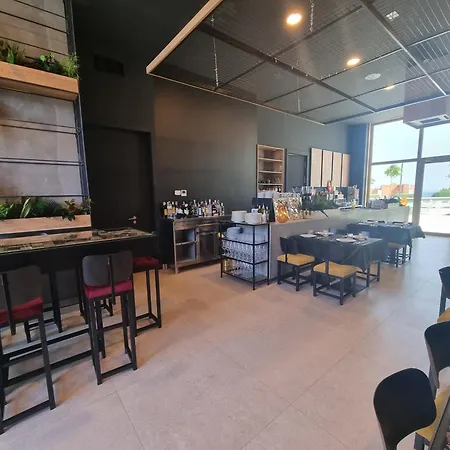Floor 32! Intempo Luxury